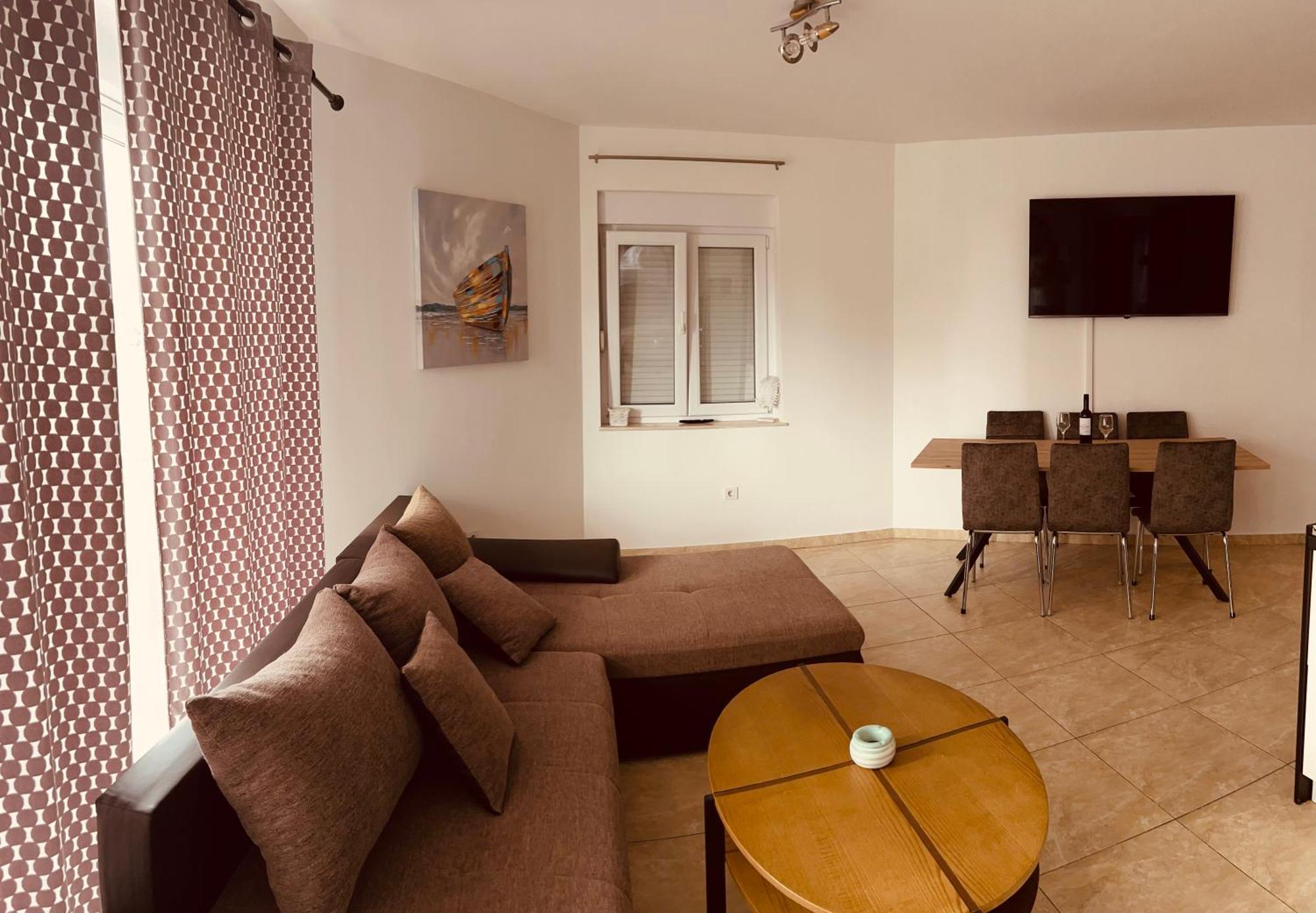 נובליה Apartment Karlo מראה חיצוני תמונה