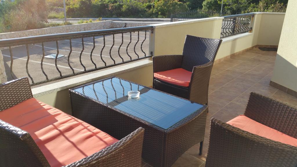 נובליה Apartment Karlo מראה חיצוני תמונה